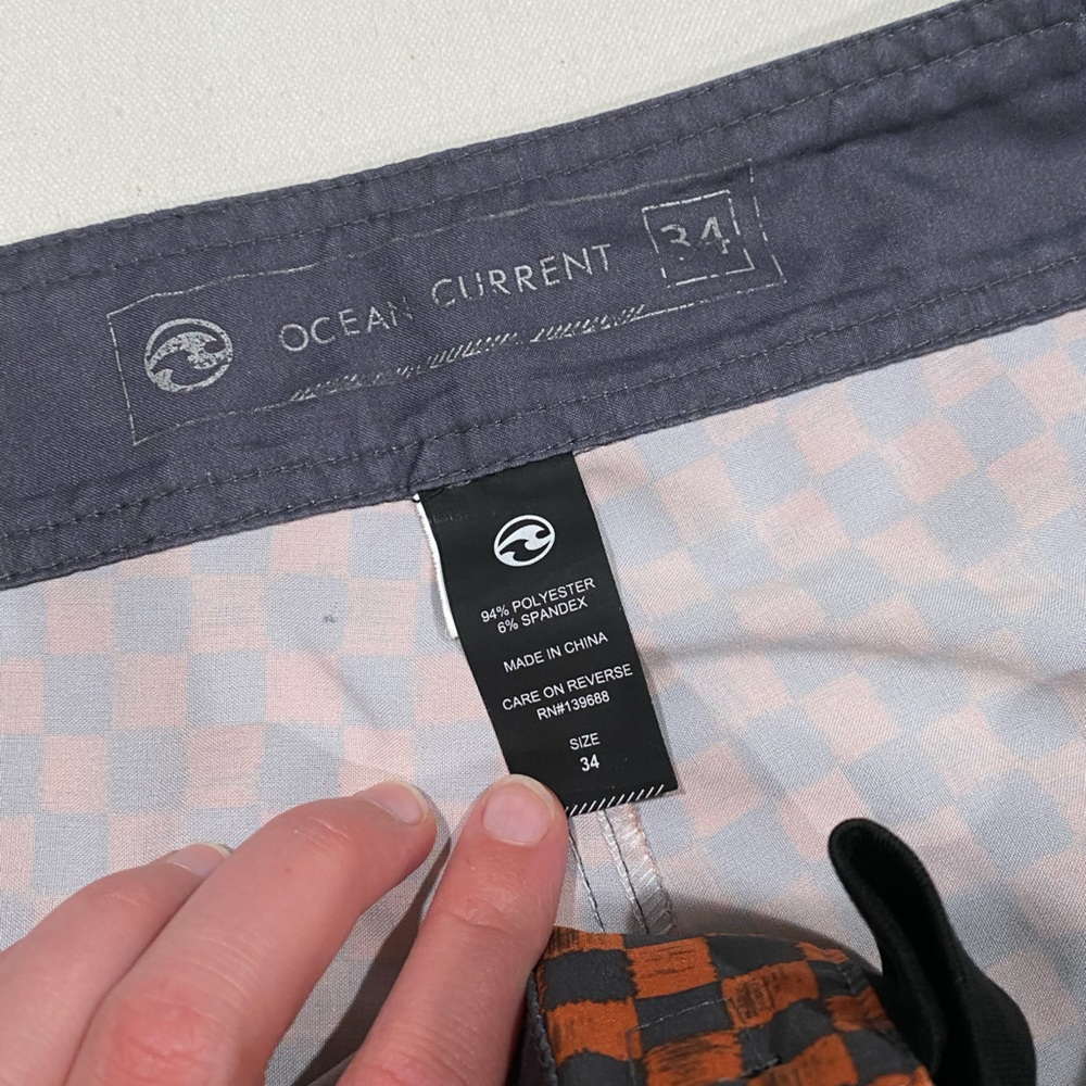 Ocean Current Men Board Shorts - Picture 5 of 6